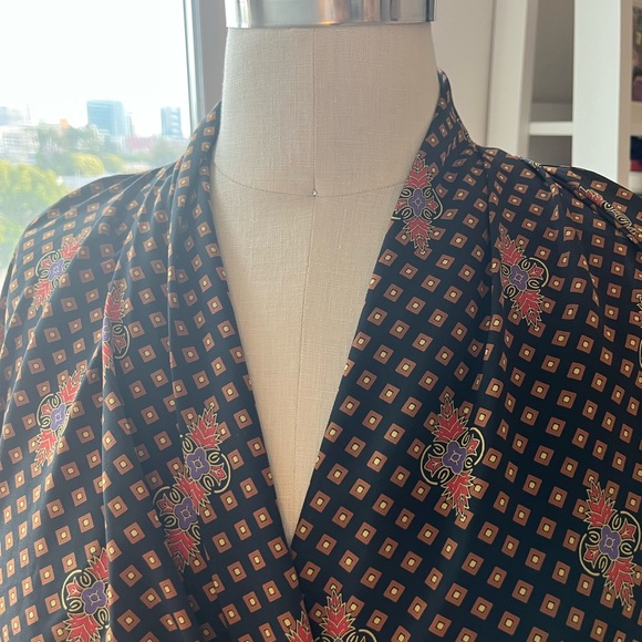 Vintage soft wrap blouse - Picture 5 of 7